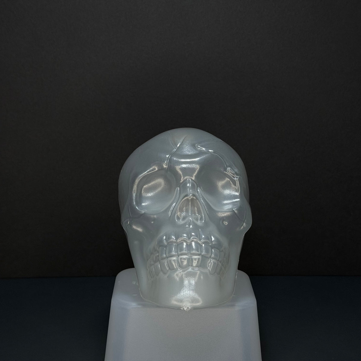 Glow in the dark iridescent skull
