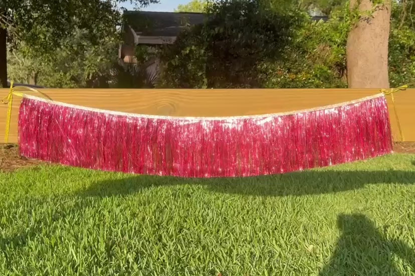 8 inch metallic, tinsel, fringe garland video blowing in the wind